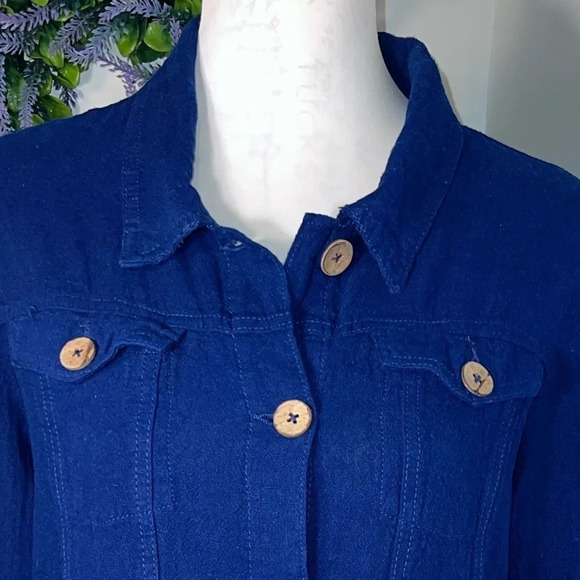 Dash, L, navy blue, long sleeve, button front w/collar ,crop,linen blend shacket - Picture 5 of 7